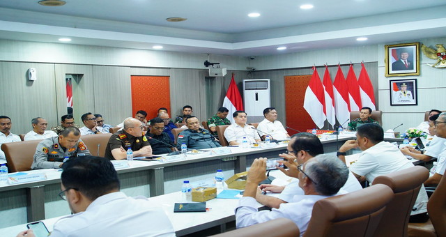 Read more about the article Muba Cari Jalan Tengah untuk Masa Depan Penyulingan Minyak Tradisional