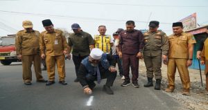 Read more about the article Gubernur Helmi Hasan Targetkan Banjir Teratasi dengan Anggaran Rp20 Miliar