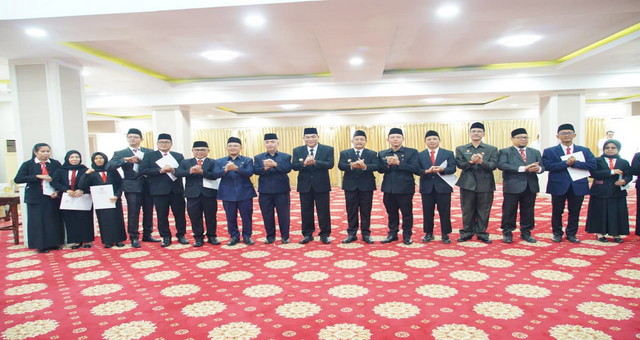 You are currently viewing Bupati Toha Lantik Pejabat Pemkab Muba, Tekankan Integritas dan Pelayanan Publik