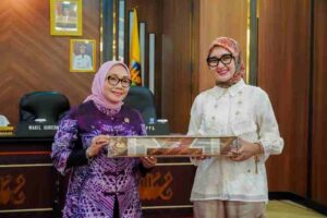 Read more about the article Perkuat Layanan Perlindungan Perempuan dan Anak, Menteri PPPA Soroti Tantangan Pengasuhan di Era Digital
