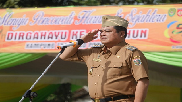 Read more about the article Bupati Musa Hadiri HUT ke 58 Kampung Poncowati