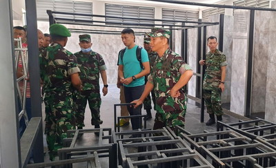 Read more about the article Irdam V/Brw Laksanakan Pemeriksaan Renovasi Rumdis dan Barak Yonif 511/DY