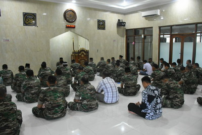 You are currently viewing Jelang Pergantian Tahun, Kodim Madiun Gelar Doa Bersama