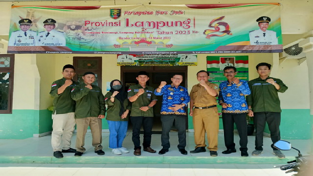 Read more about the article Panwascam Gelar Silaturahmi dan Koordinasi dengan Camat Harun