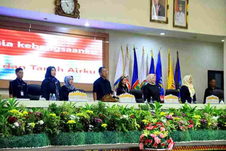 Read more about the article Wakil Gubernur Chusnunia Menyampaikan Laporan Pertanggungjawaban Kepala Daerah Provinsi Lampung Tahun 2022