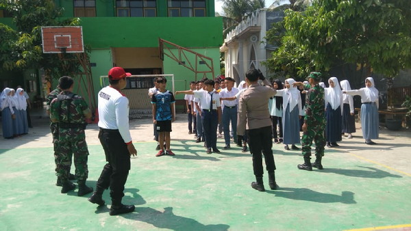 You are currently viewing Menggelorakan Semangat Patriotisme: Perjuangan Calon Paskibra Panggul, Trenggalek