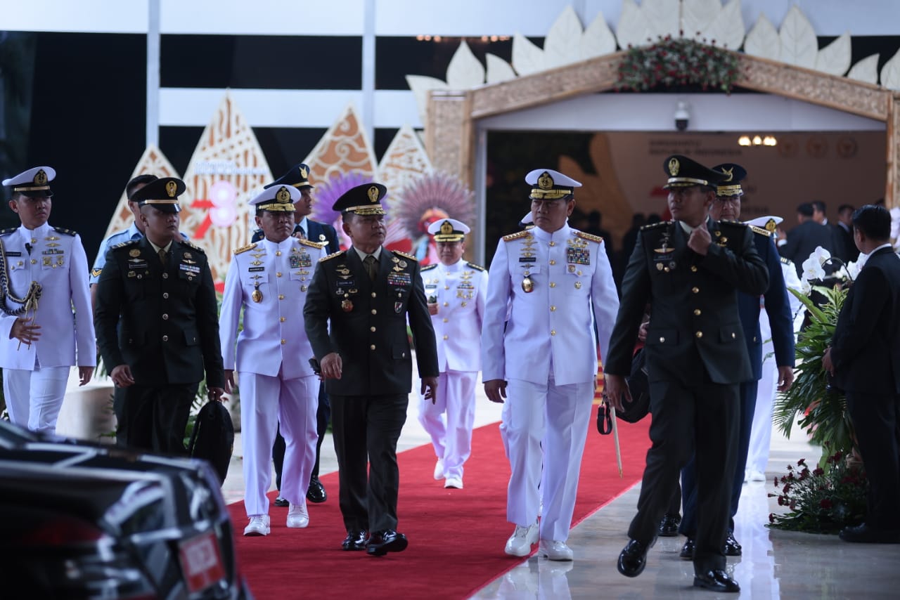 You are currently viewing Gaji TNI Naik, Pengakuan Kinerja Prajurit TNI Dalam Jaga NKRI