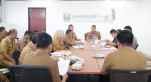 Read more about the article PEMKAB PESIBAR GELAR RAPAT PERSIAPAN HUT RI KE-78 TAHUN