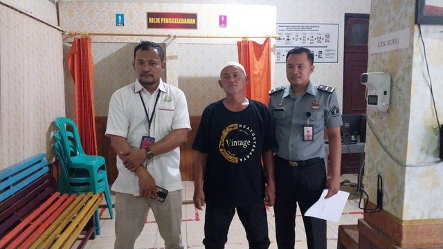 You are currently viewing Kejari Grobogan Resmi Tahan Kepala Desa Gubug