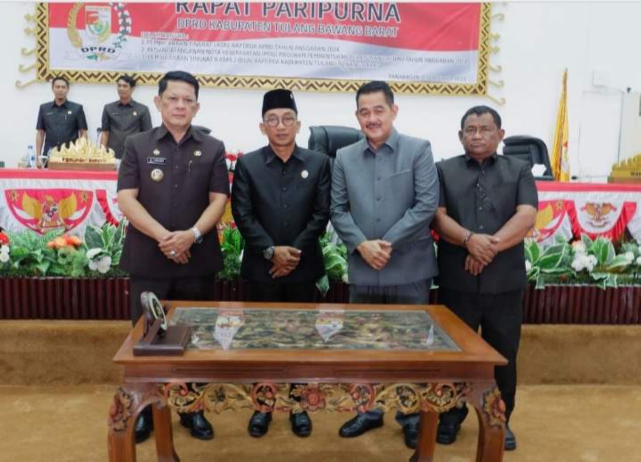 Read more about the article Paripurna DPRD Tubaba dalam Rangka Pembicaraan Tingkat I Atas Raperda APBD TA 2024