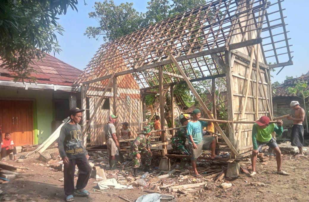 You are currently viewing Rehab RTLH Bukti Nyata Program KBM Kodim Grobogan