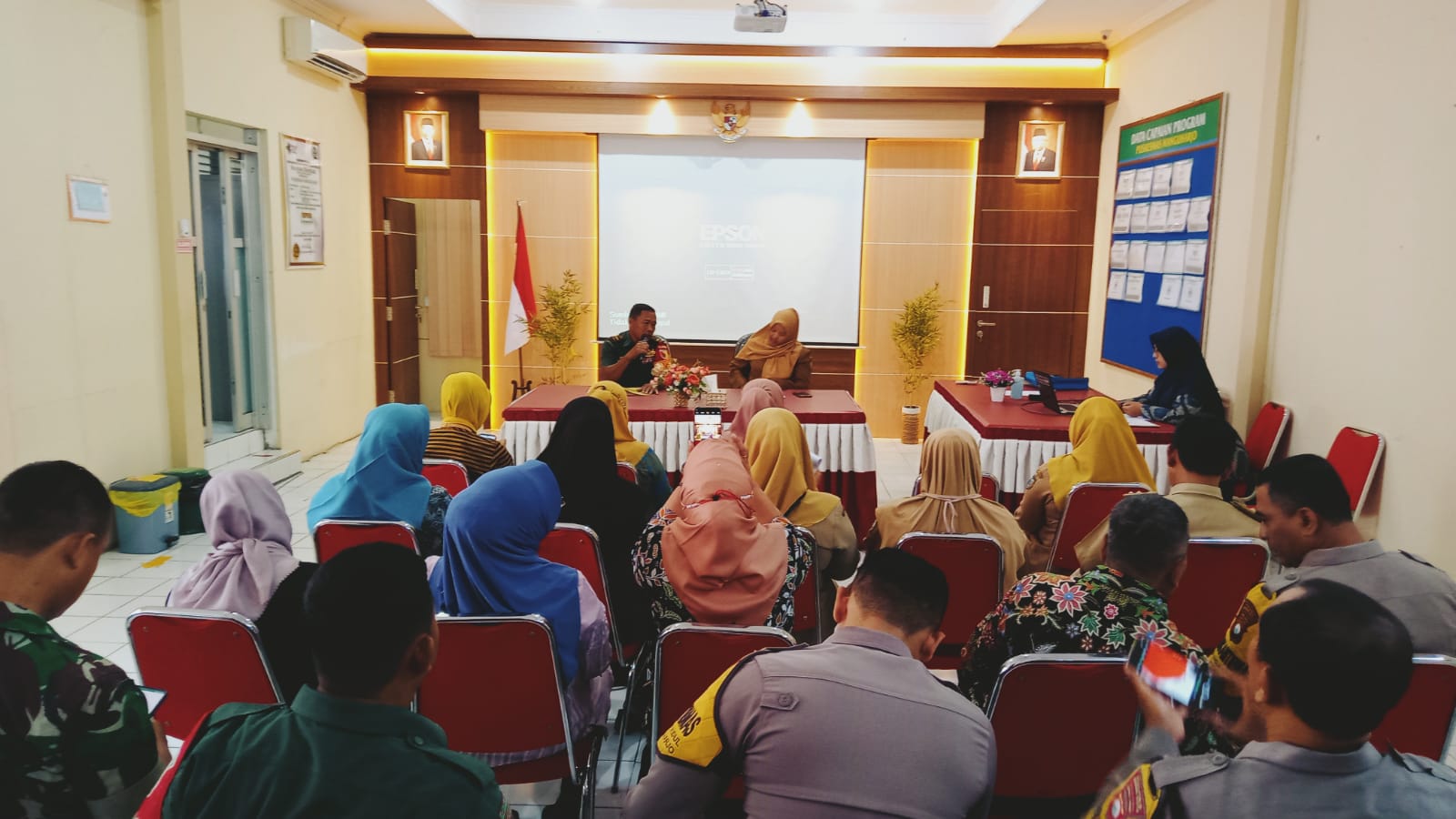 You are currently viewing Hadiri Lokakarya Mini Lintas Sektor, Ini Harapan Danpos Manguharjo