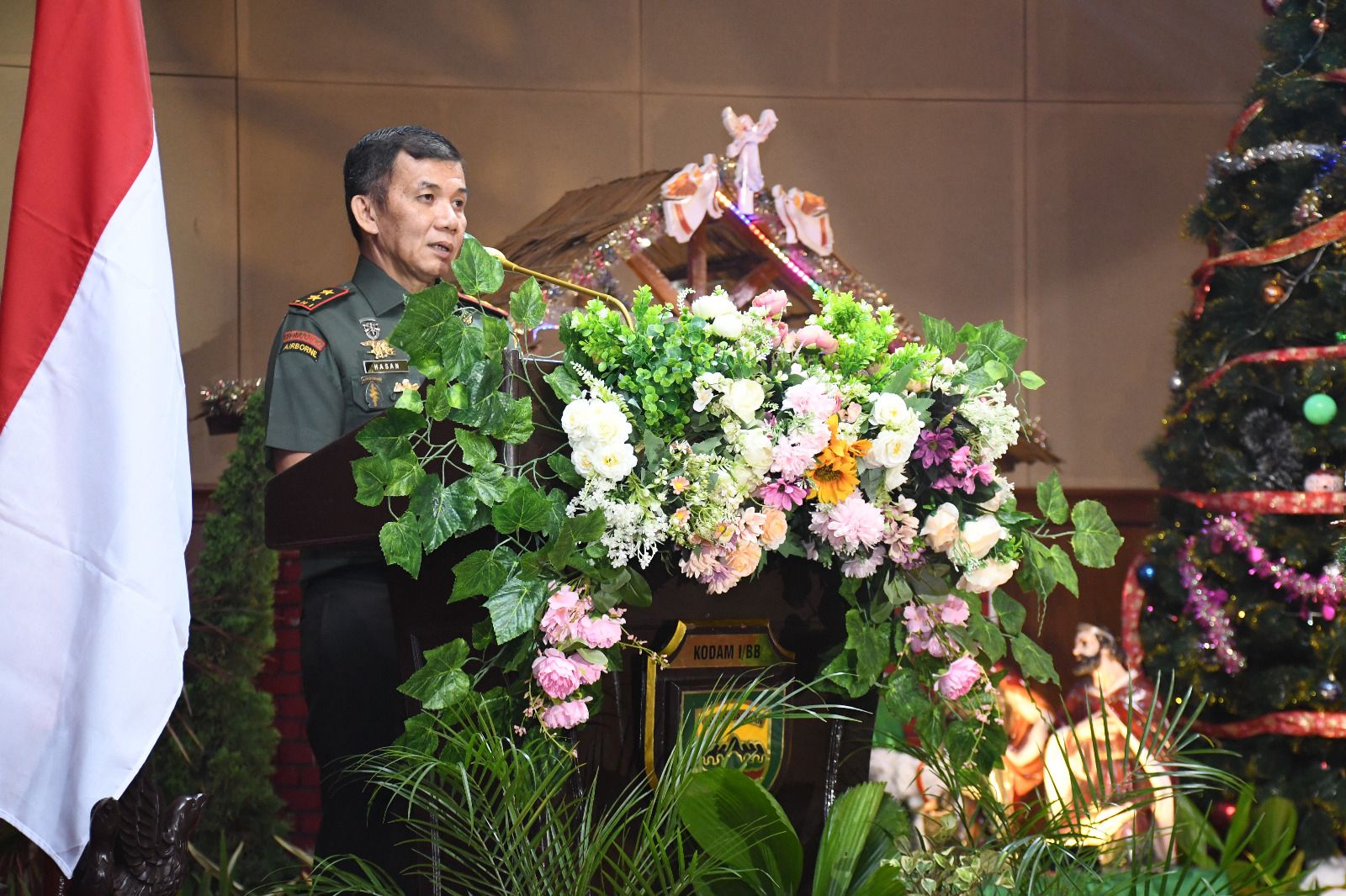 You are currently viewing Pangdam Titip Harapan Buat Prajurit di Perayaan Natal Oikumene Kodam I/BB se Wilayah Medan