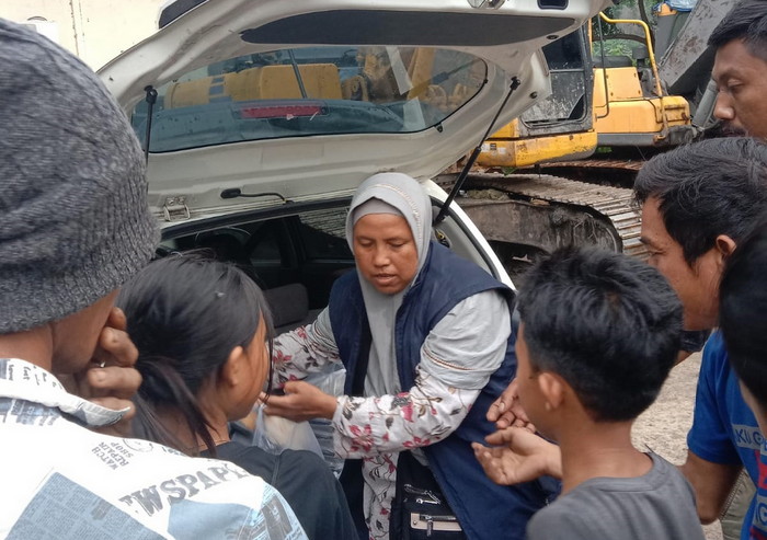 You are currently viewing Selama Ramadhan, Yayasan Alfian Husin-IIB Darmajaya Bagikan Takjil dan Nasi Kotak kepada Kaum Dhuafa