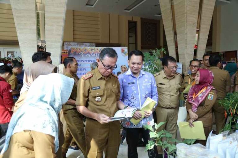 You are currently viewing Sekdaprov Fahrizal Buka Penilaian Kinerja Aksi Konvergensi Stunting Provinsi Lampung