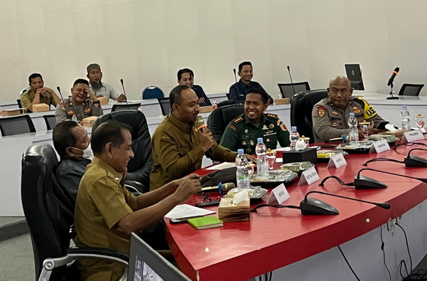 Read more about the article Dandim 0805/Ngawi bersama Forkopimda Rakor Tentang Penanganan Hama Tikus