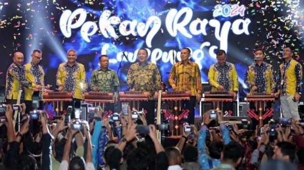 Read more about the article DPRD Lampung Kritisi Fokus Komersial Pekan Raya Lampung 2024
