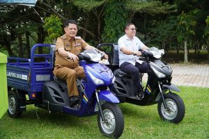 Read more about the article Firsada Sambut Program CSR Bank Lampung: Bentor & Wadah Sampah untuk Lingkungan Lebih Bersih