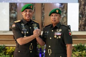 Read more about the article Kolonel Inf Rama Pratama Serahkan Jabatan Danrem 081/DSJ Kepada Pangdam V/Brawijaya Mayjen TNI Rudy