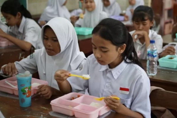 Read more about the article Program MBG Korem 081/DSJ Sasar 23.380 Pelajar Sekolah