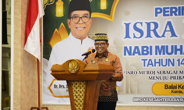 Read more about the article Pj Gubernur Lampung Hadiri Peringatan Isra Mi’raj 1446 H