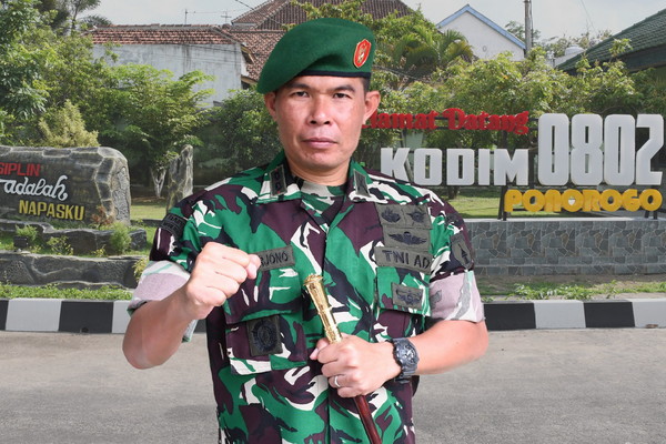 Read more about the article Cegah Penipuan, Dandim Ponorogo Himbau Masyarakat Agar Waspada