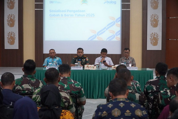 Read more about the article Kodim Madiun dan Bulog Sosialisasi Penyerapan Gabah dan Beras