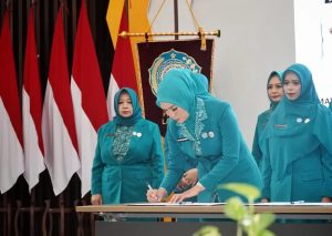 Read more about the article Ny Rahayu Pamungkas Resmi Pimpin TP-PKK Pringsewu