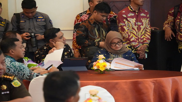 You are currently viewing Bupati Ela Nuryamah Hadiri Koordinasi Kesiapan Menghadapi Idul Fitri 1446 H