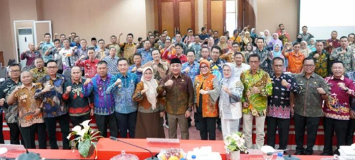 You are currently viewing Hari Pertama Pasca Dilantik, Wabup Lampung Selatan Pimpin Coffee Morning