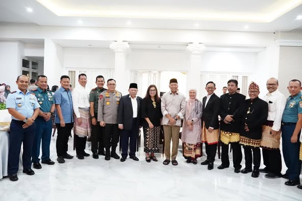 Read more about the article Gubernur Lampung Gelar Silaturahmi dan Buka Puasa Bersama Forkopimda