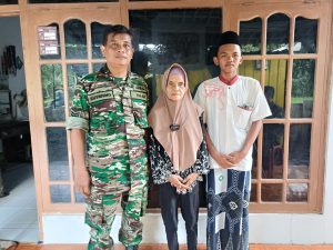 Read more about the article Babinsa Ponorogo Bantu Warga Daftar Tentara Secara Gratis