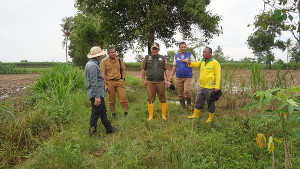 Read more about the article Gubernur Mirza Dorong Sekolah Rakyat Atasi Kemiskinan Lampung