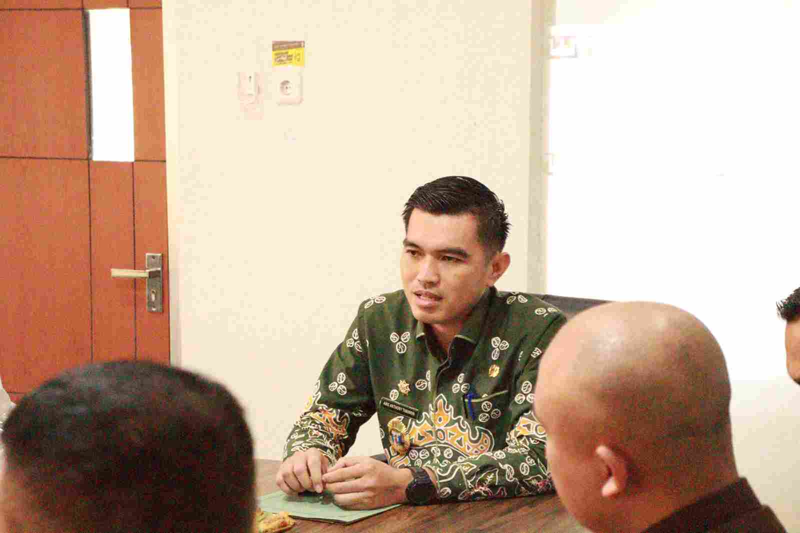 Read more about the article Pemkab Way KananGelar Rapat Koordinasi Bahas Penanganan Pungli Dan PETI