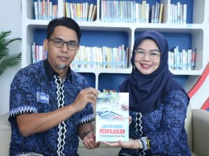 Read more about the article Buku Ajar Karya Dosen Darmajaya Ini Bikin Mahasiswa Paham Perpajakan
