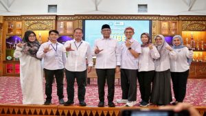 Read more about the article Gubernur Rahmat Mirzani Pimpin IKA SMANDA