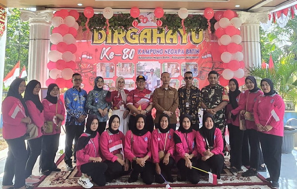 Read more about the article Dengan Seni Budaya Lampung Kampung Negara Batin Berikan Penampilan Terbaik