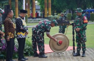 Read more about the article TMMD 125 Kodim Madiun Ditutup, Danrem Tekankan Manfaat Nyata untuk Rakyat