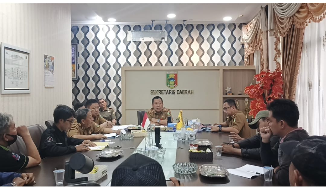 Read more about the article ‎Wartawan Tanggamus Audiensi dengan Sekda, Keputusannya Tunggu Tiga Hari ‎