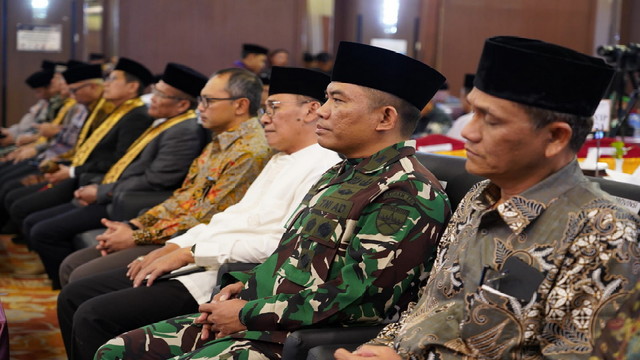 You are currently viewing Danrem 043/Gatam Hadiri Ijtima’ Ulama dan Umaro