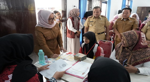 Read more about the article Bupati Ela Hadiri Pemanggilan Siswa  Didik Baru Sekolah Rakyat Tahap 1C