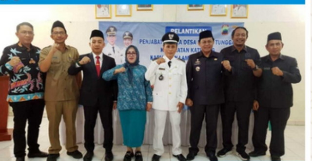 You are currently viewing Sekdakab Lamsel Lantik Pj. Kades Karya Tunggal