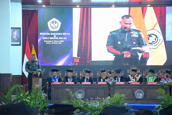 Read more about the article Kepada 124 Wisudawan Unmer Madiun, Pangdam Tekankan Ukuran dari Keberhasilan