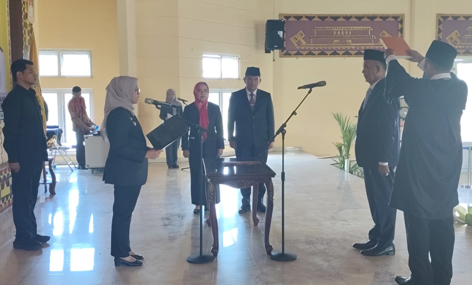 Read more about the article Bupati Ela Lantik Rustam Effendi Sebagai Sekda Lampung Timur