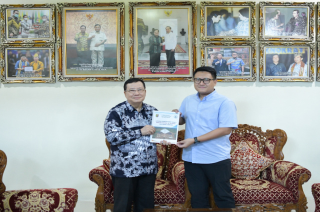 Read more about the article Ketua DPRD Lampung Dukung Kelanjutan Pembangunan Masjid Al Hijrah Kota Baru