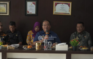 Read more about the article Bupati Asahan Serahkan Bantuan Sosial untuk Dorong Pembangunan Ekonomi Masyarakat 2025