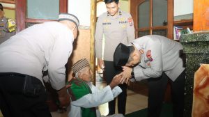 Read more about the article Kapolres Nganjuk Safari Jum’at di Masjid Baitul Atqiya