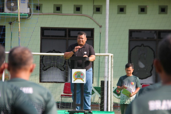Read more about the article Serunya Dandim Cup U-10 di Trenggalek, Semangat HUT TNI ke-80 Hidup di Lapangan Makodim 0806