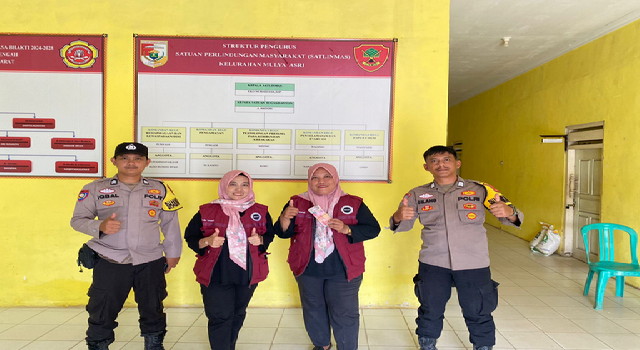 Read more about the article Polsek Tuba Tengah Gelar Gerakan Pangan Murah di Kelurahan Mulya Asri