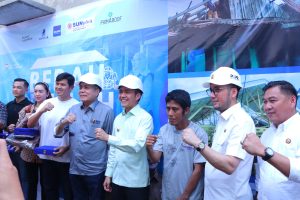 Read more about the article Wali Kota Palembang Serahkan Rumah Layak Huni untuk Tenaga Kerja PHL Dinas PUPR